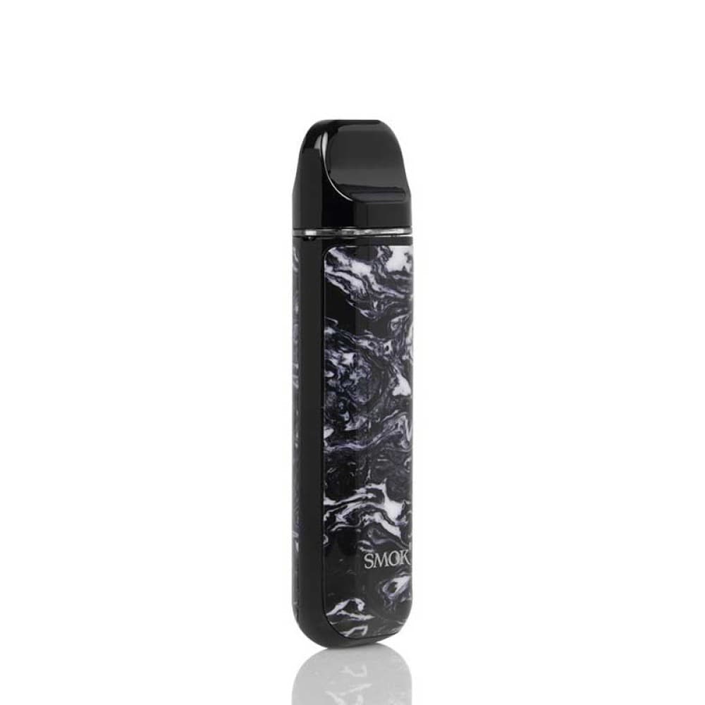  Black and White Smok Novo 2 Pod Kit